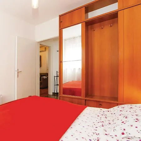 3 Bedroom Beautiful In * Jadranovo