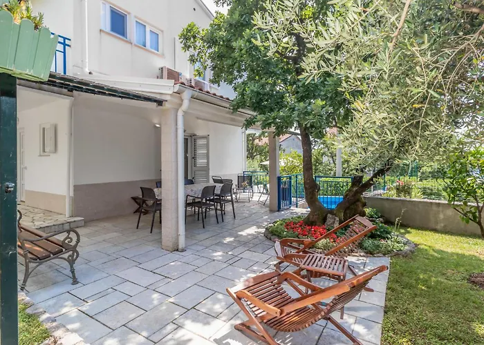 3 Bedroom Beautiful In 度假居