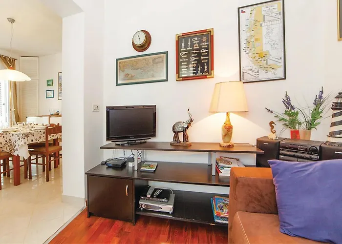3 Bedroom Beautiful In *