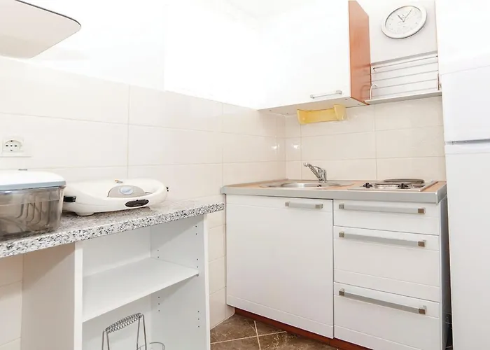 3 Bedroom Beautiful In *